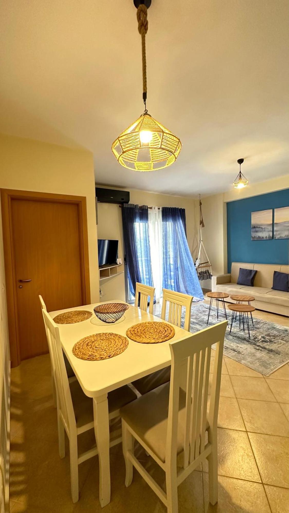 Lungomare Stay 24/7 Self Check-In Vlore Exterior photo